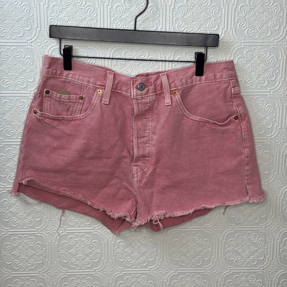Levi's® Premium
501® ORIGINAL FIT HIGH RISE CUTOFF SHORTS, Pink, 
Size 31 NWOT - Picture 7 of 14